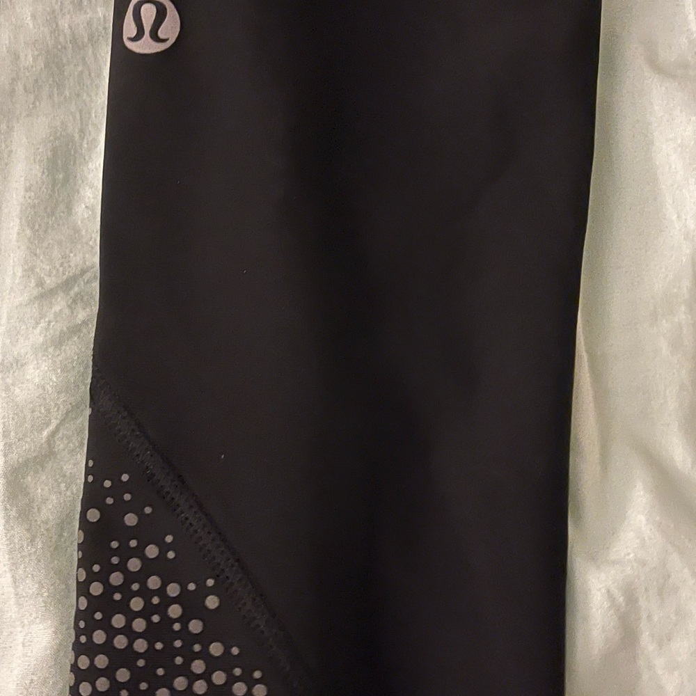 Size 6 lululemon full length legging